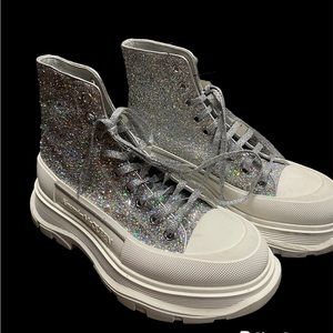 ALEXANDER MCQUEEN GREY GLITTER BOOTS SZ 40